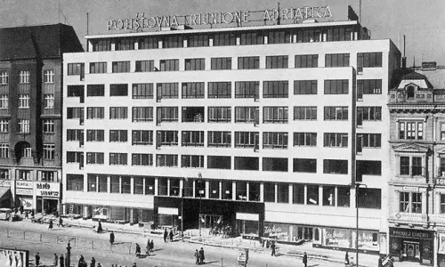 C122 Administrativní budova a nájemní dům pojišťovny Riunione Adriatica di Sicurta